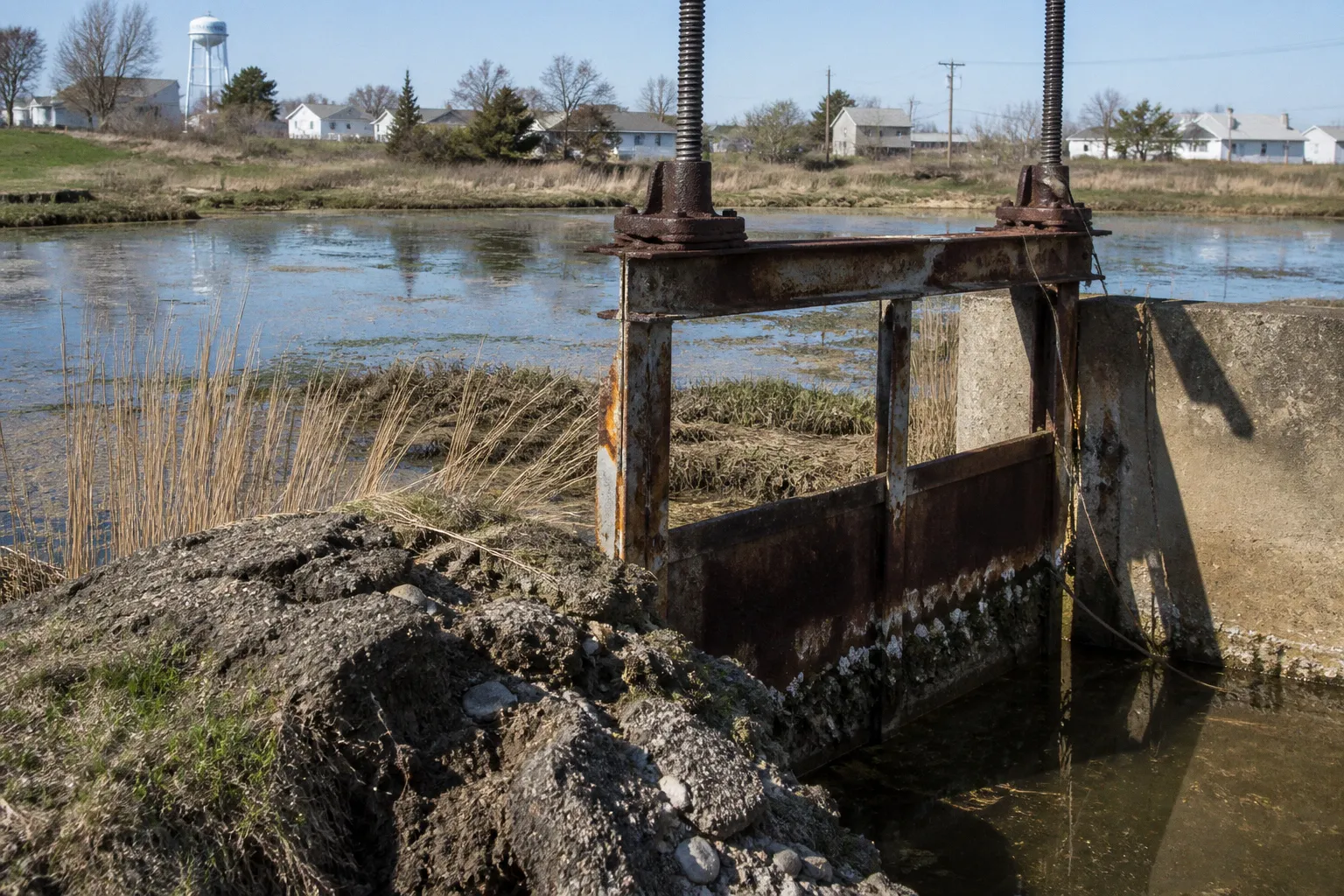 Tide gate failures: correcting Somerset drainage errors